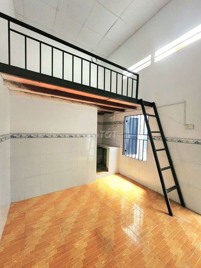 DÃY TRỌ GIÁ RẺ MỚI XÂY - BAN CÔNG - MÁY LẠNH - CO.OP FOOD - BV HÒA HẢO