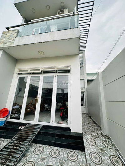 Bán nhà sổ hồng riêng đường xe tải . hoàn công đầy đủ