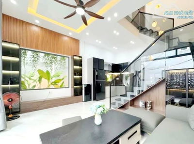 🔥 Nhà 2 tầng kiên cố 78m², 4 phòng ngủ – sát Trưng Nữ Vương, trung tâm Hải Châu.