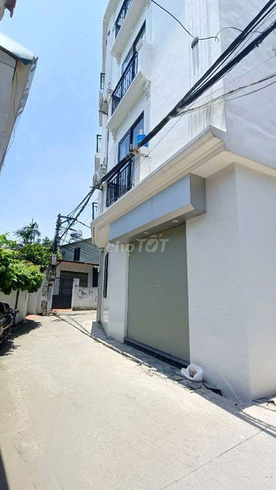gara oto 7 chỗ - có thang máy  - 50m2 X 5 tầng Thạch Bàn - 6.69 tỉ
