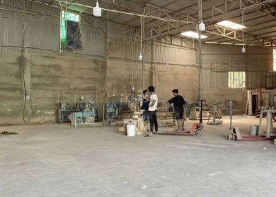 Cho thuê kho xưởng dt 600m có điện 3 pha đường xe cont cho SX đa nghề