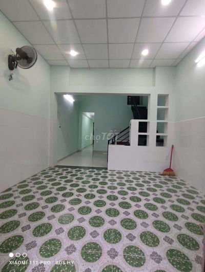 Cho thuê nhà 1trệt, 1lửng 3 pn, 11,5 tr/ tháng Đ25 HBC