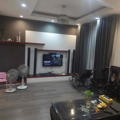 CHO THUÊ CĂN HỘ SUNRISE BECAMMEX 2PHÒNG NGỦ FULL NỘI THẤT XEM Ở NGAY