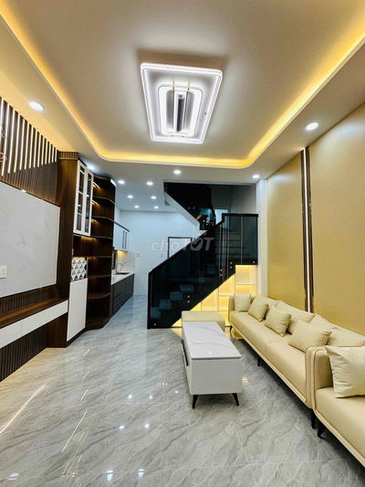🌹HH 100 triệu 🌹 Nhà đẹp trung tâm quận 7. Kế Trần Trọng Cung. 3Pn, 3Wc
