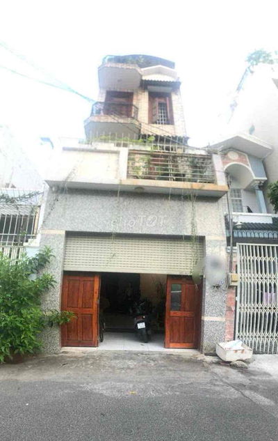 Bannhà phường Tân Sơn Nhì : 4,2 x 19 M đúc 3,5 Lầu . 4,2 x 19 m