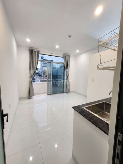 Phòng mới 20m2 mặt sau AEON TÂN PHÚ bán kính 1.2km