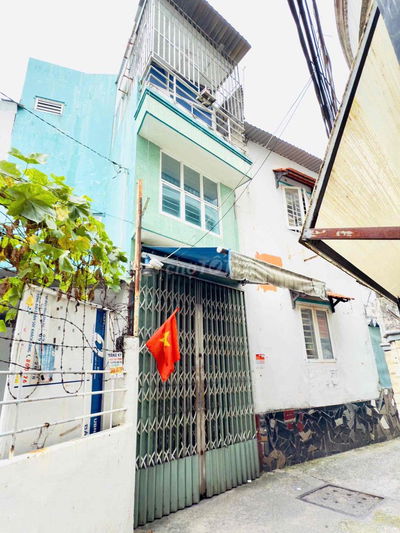 Hẻm 30m tới nhà - 2 Phòng ngủ - Nở Hậu 3,4m - 2Tầng- Sổ Hồng Riêng