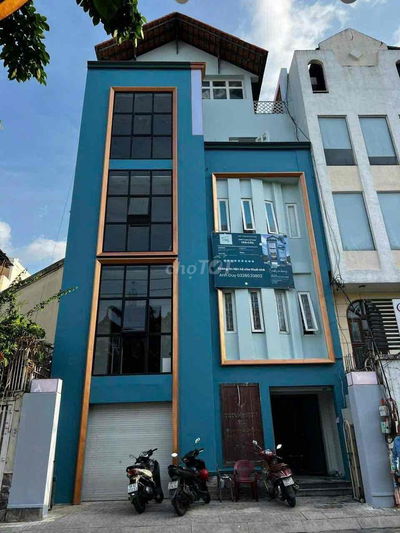 Cho thuê toà nhà 5 tầng, khu Đặng Dung Q1 TPHCM