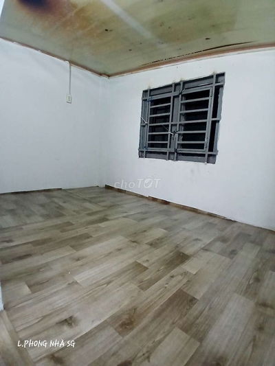 NHÀ KẾ KDT ECOGREEN-NGANG 4M2 -SỔ RIÊNG NỞ HẬU-4 PHÒNG-NHĨNH 3 TỶ TL