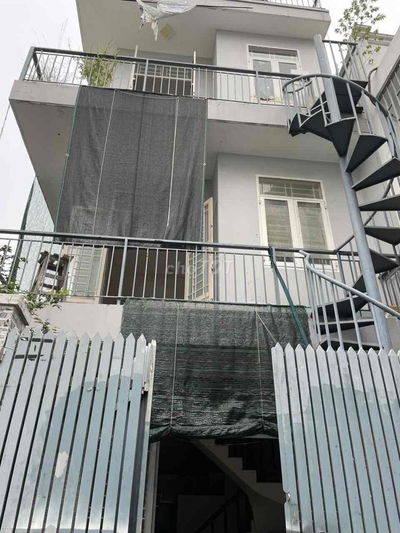 CHO THUÊ NHÀ HẺM XE HƠI 458 HTP -Q7-6X10 M -3 TẦNG 4 PN -GIÁ 15 TRIỆU