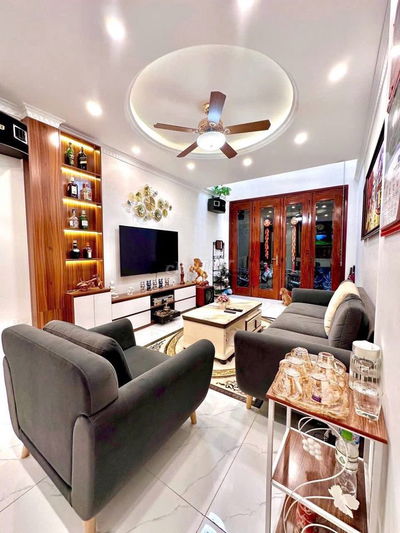 🏡 Ngõ Rộng Thênh Thang – Nhà Đẹp Ngỡ Ngàng Cầu Am, Vạn Phúc – Chỉ 8 tỷ