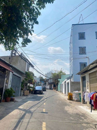 BÁN MẶT TIỀN ĐƯỜNG 26. LÀNG TĂNG PHÚ. QO