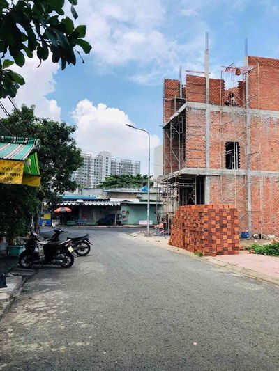 Bán nhà 1 trệt 2 lầu p.Quang Vinh