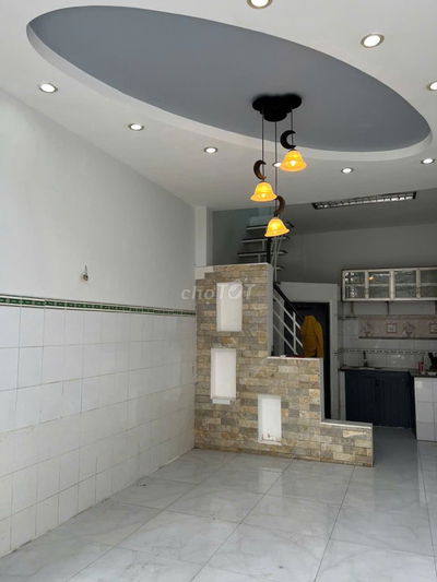 NHÀ CHÍNH CHỦ CHO THUÊ NGUYÊN CĂN F7 Q8 3MX8M 1 LẦU SUỐT 5,5TR/1TH Ạ