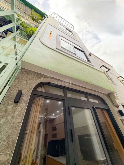 [3PN_3WC] FULL NỘI THẤT_SÁT QUẬN1_GẦN HUTECH HÀNG XANH