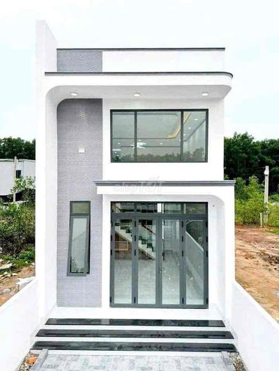 Bán nhà ở gần kcn. tiện ích đầy đủ