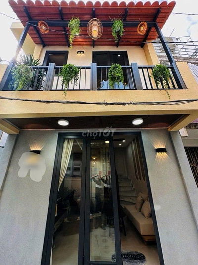 Nhà cổ điển theo phong cách sang trọng giá chỉ 6 tỷ 5