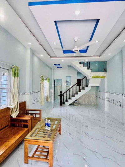 Nhà 3Pn Ngay Cao đẳng điện lực sẵn 1 máy lạnh giá 8 triệu