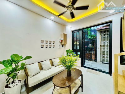 Ngay chợ Tân Bình - 30m ra hxh Lý Thường Kiệt - 5,5x12m - 3PN - Giá 5.39 tỷ