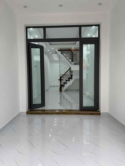 BÁN NHÀ ĐẸP 4 TẦNG MỚI XÂY đường Âu Dương Lân P.Chánh Hưng (P2 Q8)