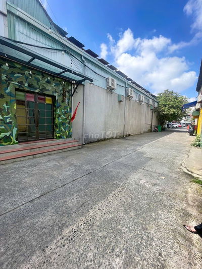 Cho Thuê Nhà 550m2 Đường Đào Duy Anh, Phú Nhuận - Ngang 55m - KD Tự Do