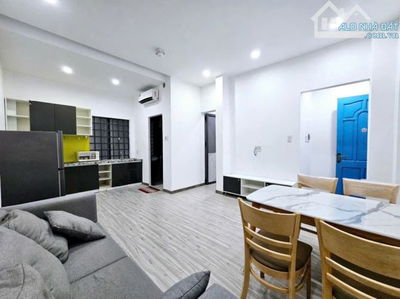 HIẾM NGANG 8M 112M2 TOÀ CĂN HỘ BIỂN SƠN TRÀ DOANH THU ~500TR / NĂM CẦN BÁN GẤP