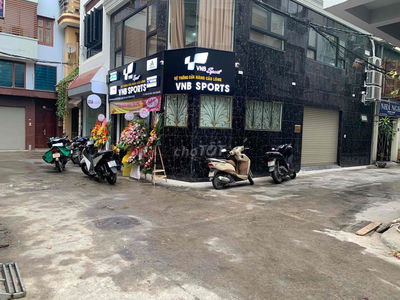 CHO THUÊ SÀN VP SỐ 200 TRẦN ĐẠI NGHĨA THANG MÁY  CĂN GÓC DT 65M