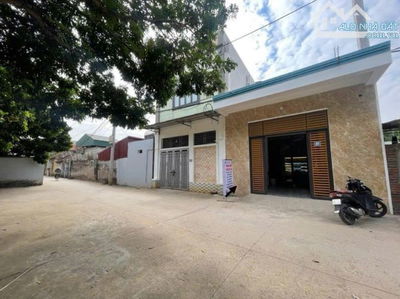 ĐẦU TƯ GIỮ TIỀN - NHÀ ĐẸP - 4 Ô TÔ TRÁNH - MẶT NGÕ KINH DOANH - SỔ ĐẸP GIAO DỊCH NGAY.