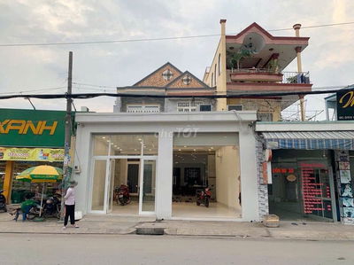 Mặt bằng kinh doanh ngang 7,5m số 18 Võ Văn Vân