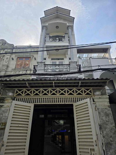 🏦 Nhà mới đẹp NC nup hẻm 920 Quang Trung P8