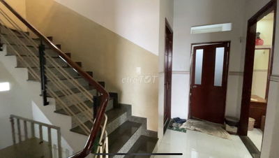 Bán nhà 2 MT, Q.12, ngay góc ngã tư Lê Thị Riêng-TX25, vị trí đẹp.