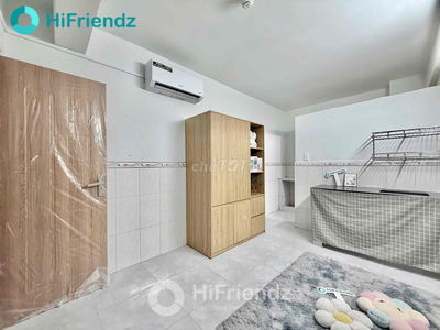 Khai Trương 10P New Seal - Full nội Thất - Ngay Luỹ Bán Bích - VLai
