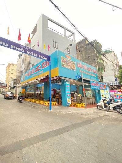 Cho thuê Góc 2 MT Khu Phan Xích Long gần Vạn Kiếp - ngang 8m lề rộng