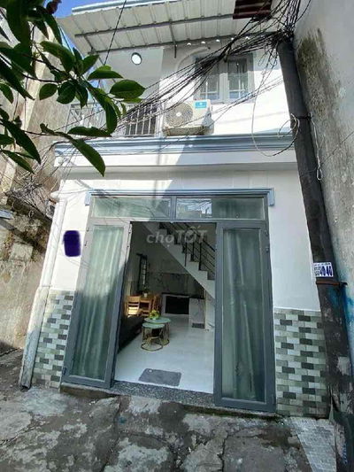 Bán Nhà Nguyễn Văn Nghi -2tầng - 23m2 - chỉ 195ty