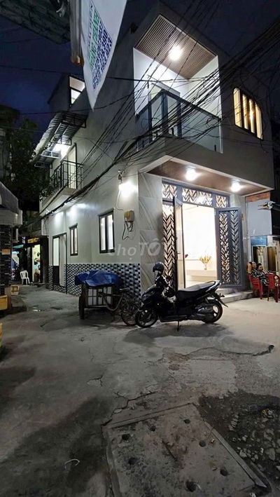 BÁN NHÀ QUẬN 6 ĐƯỜNG BÀ HOM HẺM XE HƠI GIÁ 5,75TỶ TL