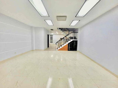 NHÀ ĐẸP CHO THUÊ NGUYÊN CĂN MẶT TIỀN ĐƯỜNG SỐ QUẬN 7