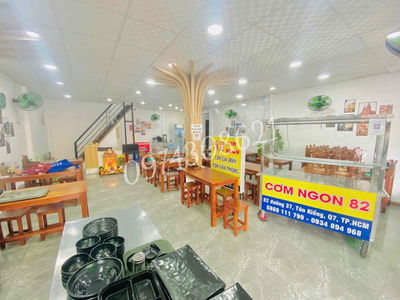SANG QUÁN MẶT TIỀN 7x11M VỊ TRÍ SẦM UẤT Q7