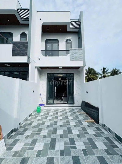 Bán Nhà 2 Lầu Sổ Riêng Thổ Cư Ngay đường Đồng Khởi Biên Hoà.Chỉ 600tr