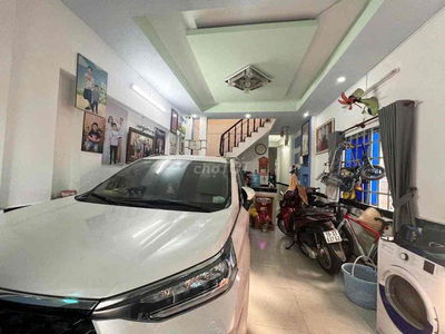 Bán nhà lô góc 2MT HxH đối diện Gigamall Phạm Văn Đồng giá chỉ 10tỷ
