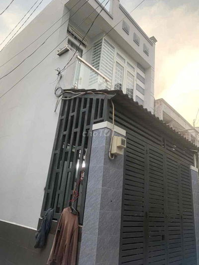 NGUYỄN VĂN QUÁ - 2TẦNG - 4x14 - CĂN GÓC KHÔNG LỘ GIỚI - CHỈ 4.2TỶ