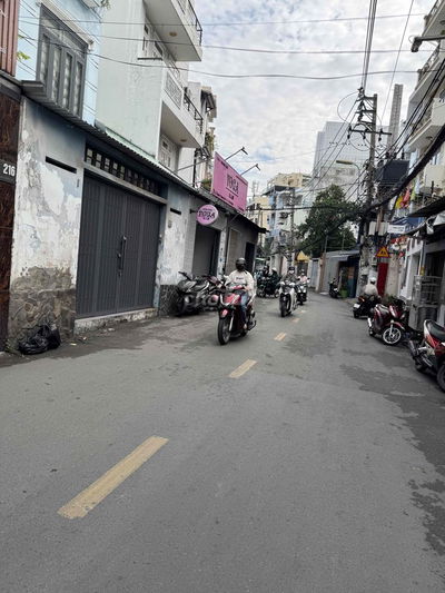 Nhà mặt Tiền Nguyễn Thượng Hiền cho Thuê