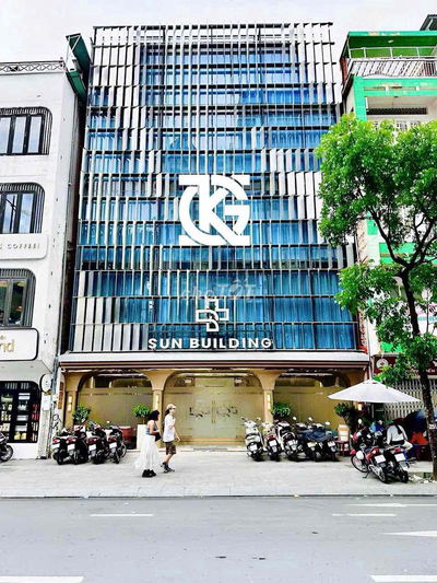HOT !!! VỊ TRÍ CHIẾN LƯỢC KHU VỰC QUẬN 1