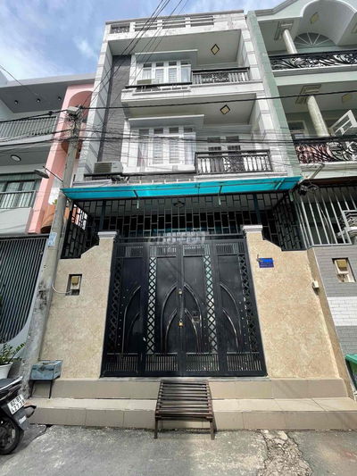 Nhà 3 Tầng,HXH, 3PN, 4WC chỉ 5,6 Tỷ