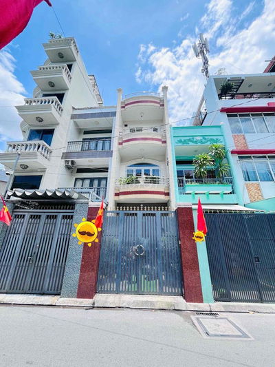 Nhà đẹp 4 tầng 2 mặt tiền hẻm 5m xe hơi thông ra Trường Chinh Cộng Hòa