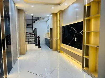 Nhà phố Tân Mai, oto đỗ cổng, ngõ thông, full nội thất xịn, 45m2x5T