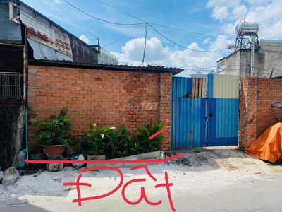 Bán đất mặt tiền kinh doanh , cách trường học 50m, đường nhựa , thông
