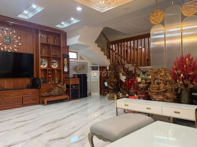 16 Tỷ, biệt thự 119m2, 3 lầu, đường rộng 14m, Hiệp Bình Chánh, Thủ Đức
