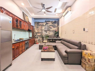 VIP PHÂN LÔ PHẠM TUẤN TÀI, 3 Ô TÔ TRÁNH, VỈA HÈ, 55M2 x 5 TẦNG x MẶT TIỀN 5M x 23 TỶ KINH DOANH TỐT