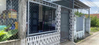cần bán nhà thị trấn cần đước long an