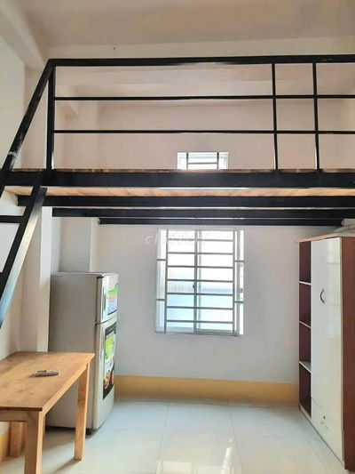 Phòng trọ có ban công và gác cao 30m2 tại Hậu giang khu Sân bay